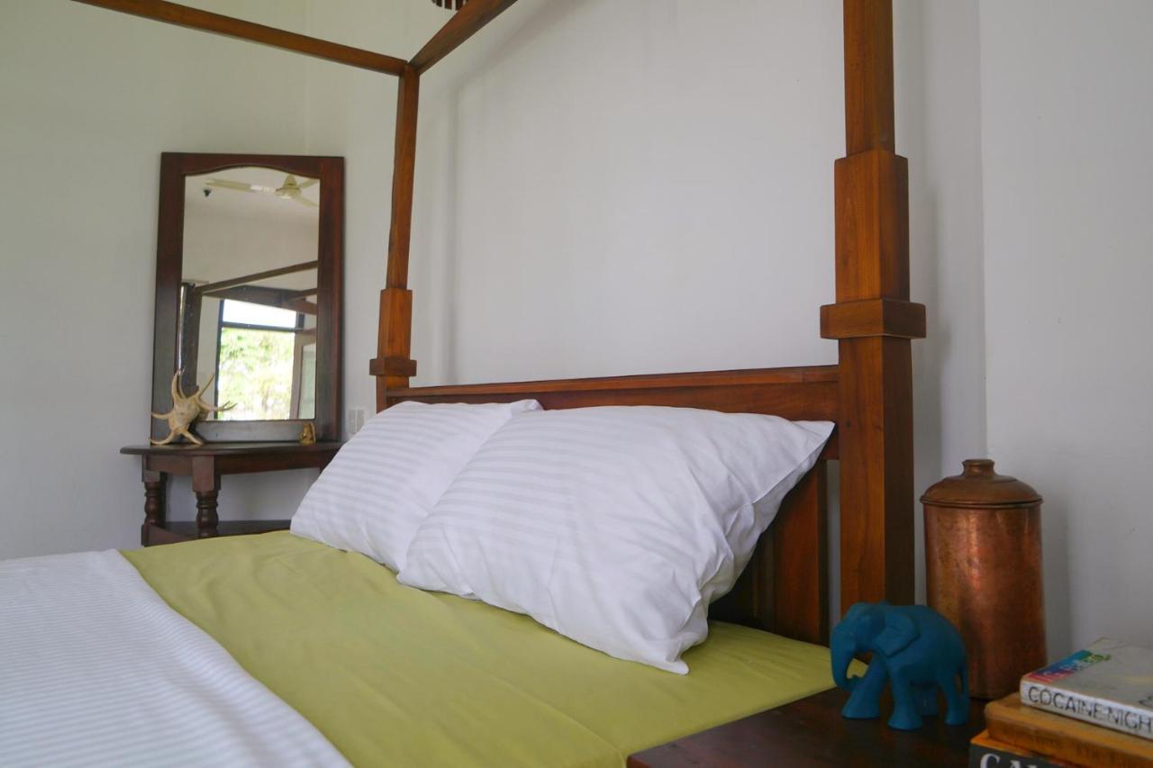 Pitaya Hotel Weligama Exterior photo